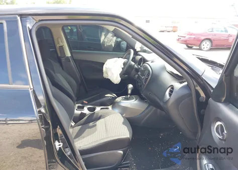 2015 Nissan Juke S из США, поврежденный, VIN JN8AF5MV4FT557916